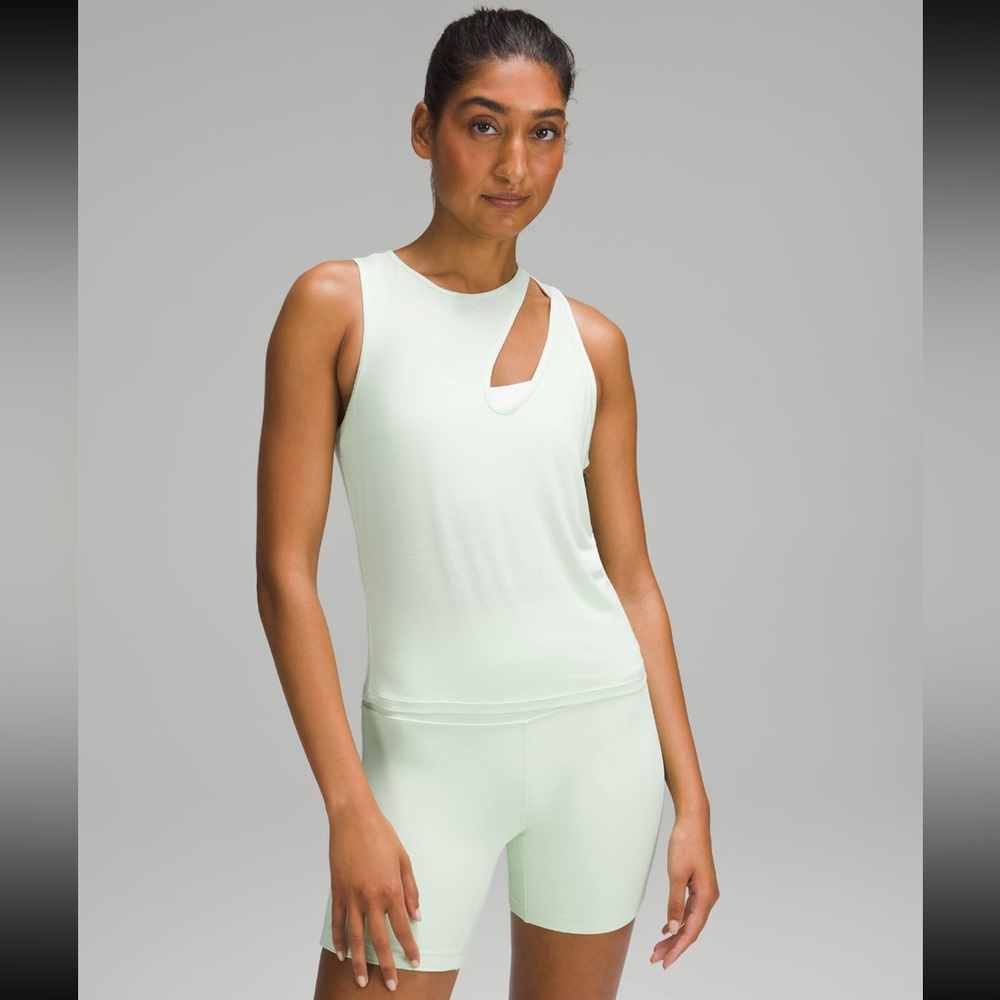 NWT Lululemon Yoga Tank Top